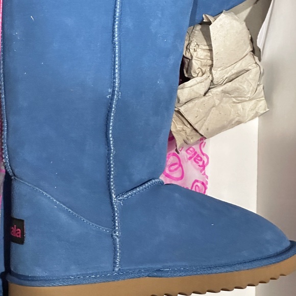 New sheep skin tall boots BUY ANY 2 GET 10OFF - Picture 4 of 4